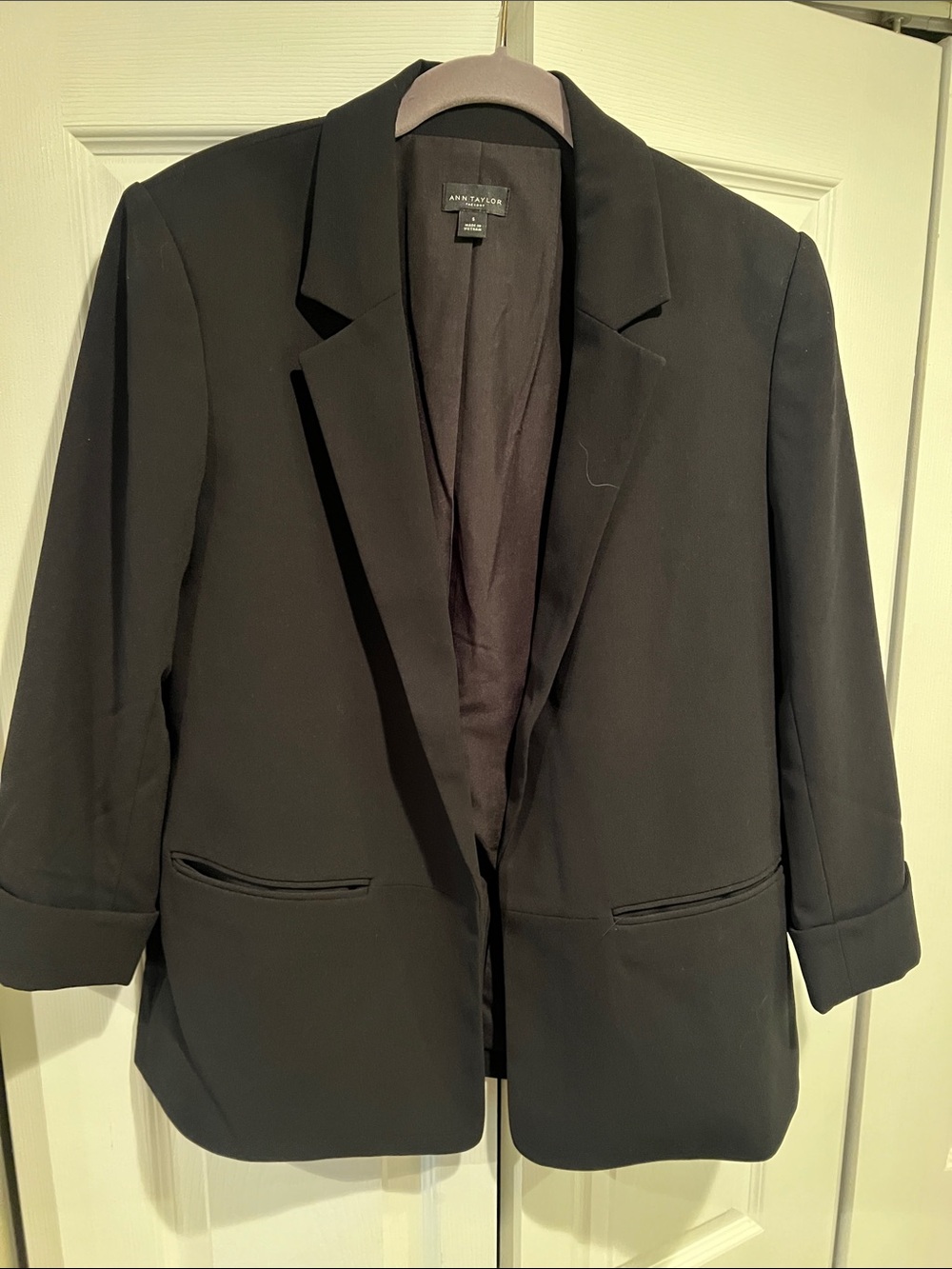 Ann Taylor Black Tailored Open-Front Blazer